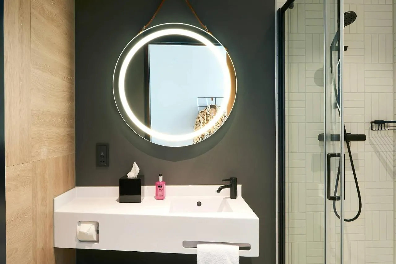Moxy Amsterdam Schiphol Airport Ξενοδοχείο Hoofddorp