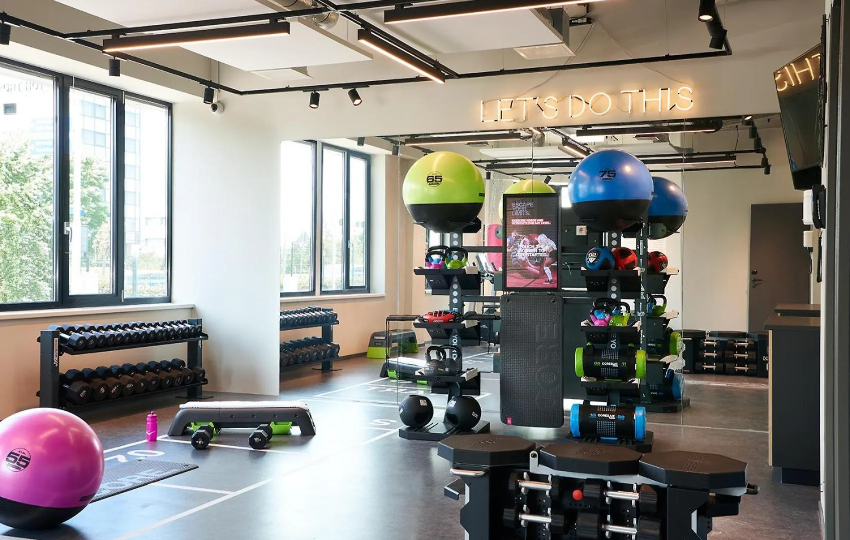 Moxy Amsterdam Schiphol Airport Ξενοδοχείο Hoofddorp Ολλανδία