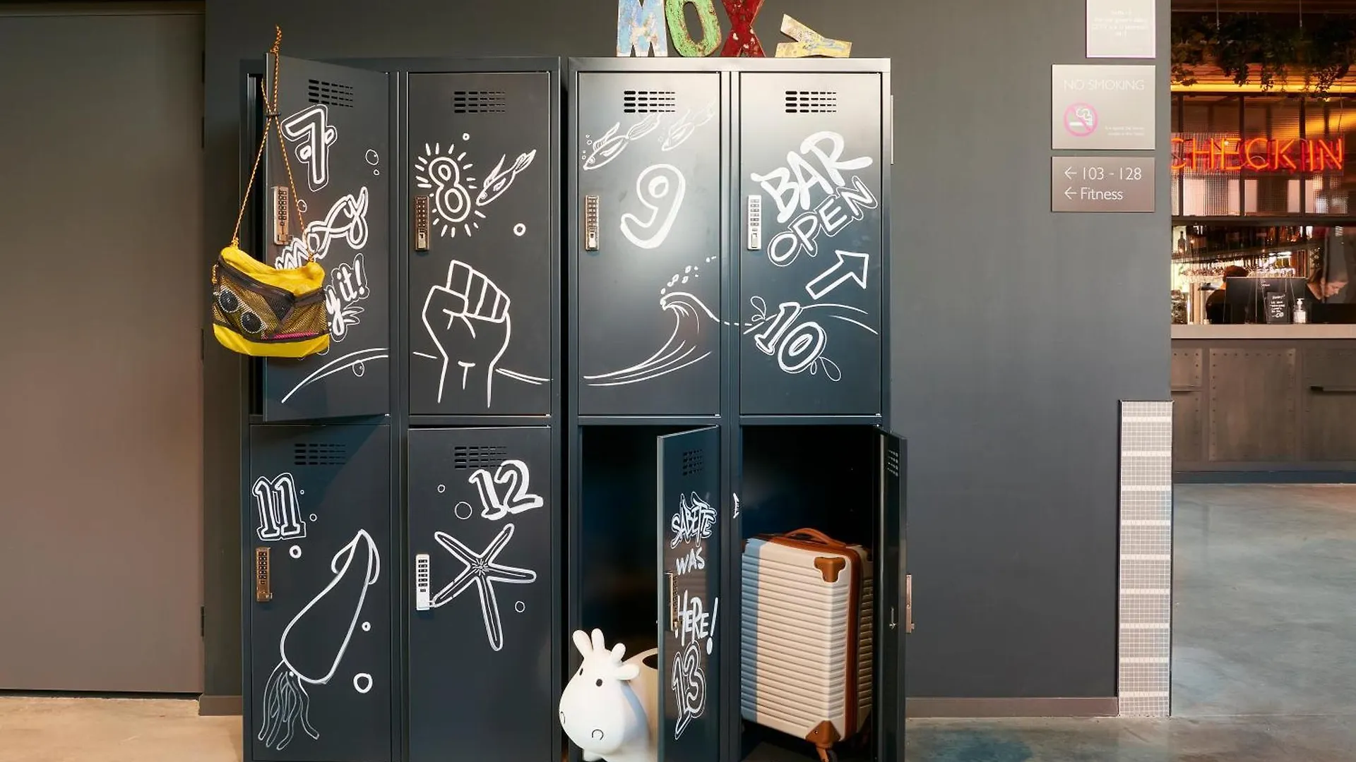 Moxy Amsterdam Schiphol Airport Ξενοδοχείο Hoofddorp